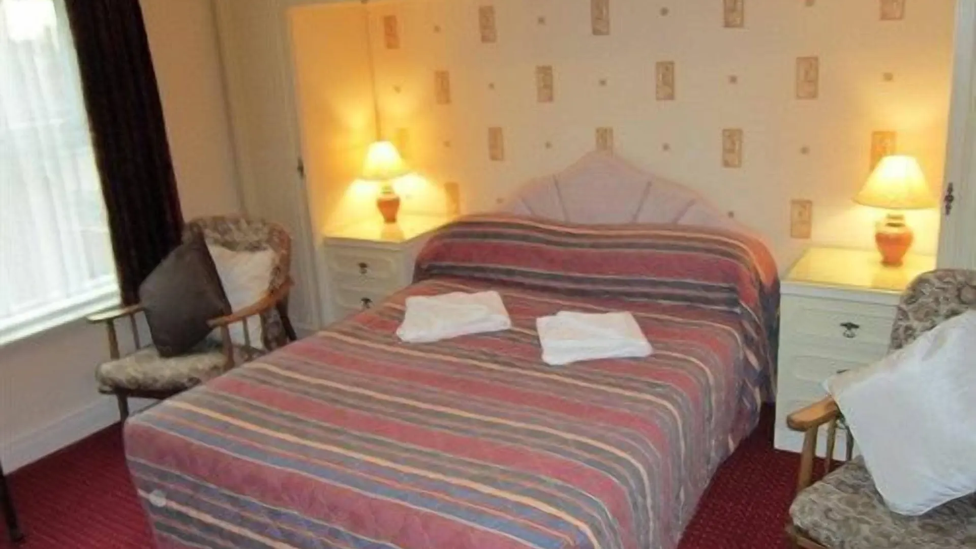 Sussex Hotel Blackpool Bed & Breakfast